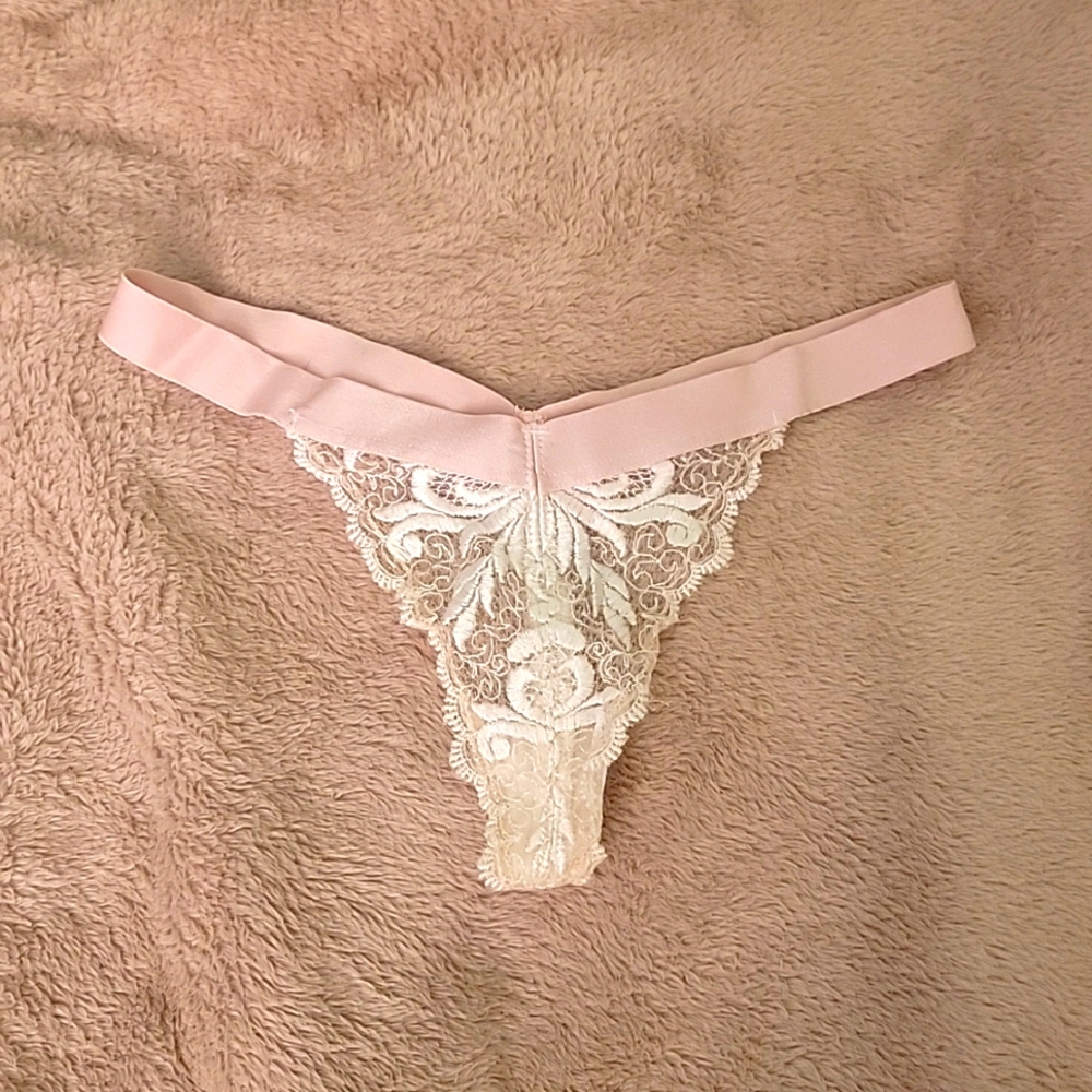 Victoria's Secret g string lace thong